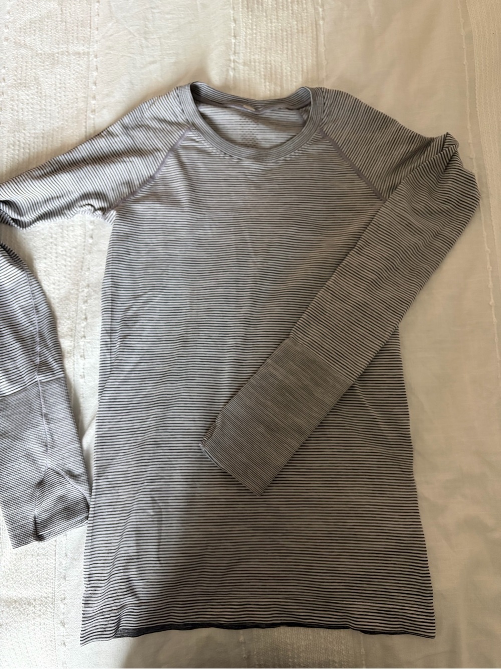 Swiftly Tech Long Sleeve Shirt